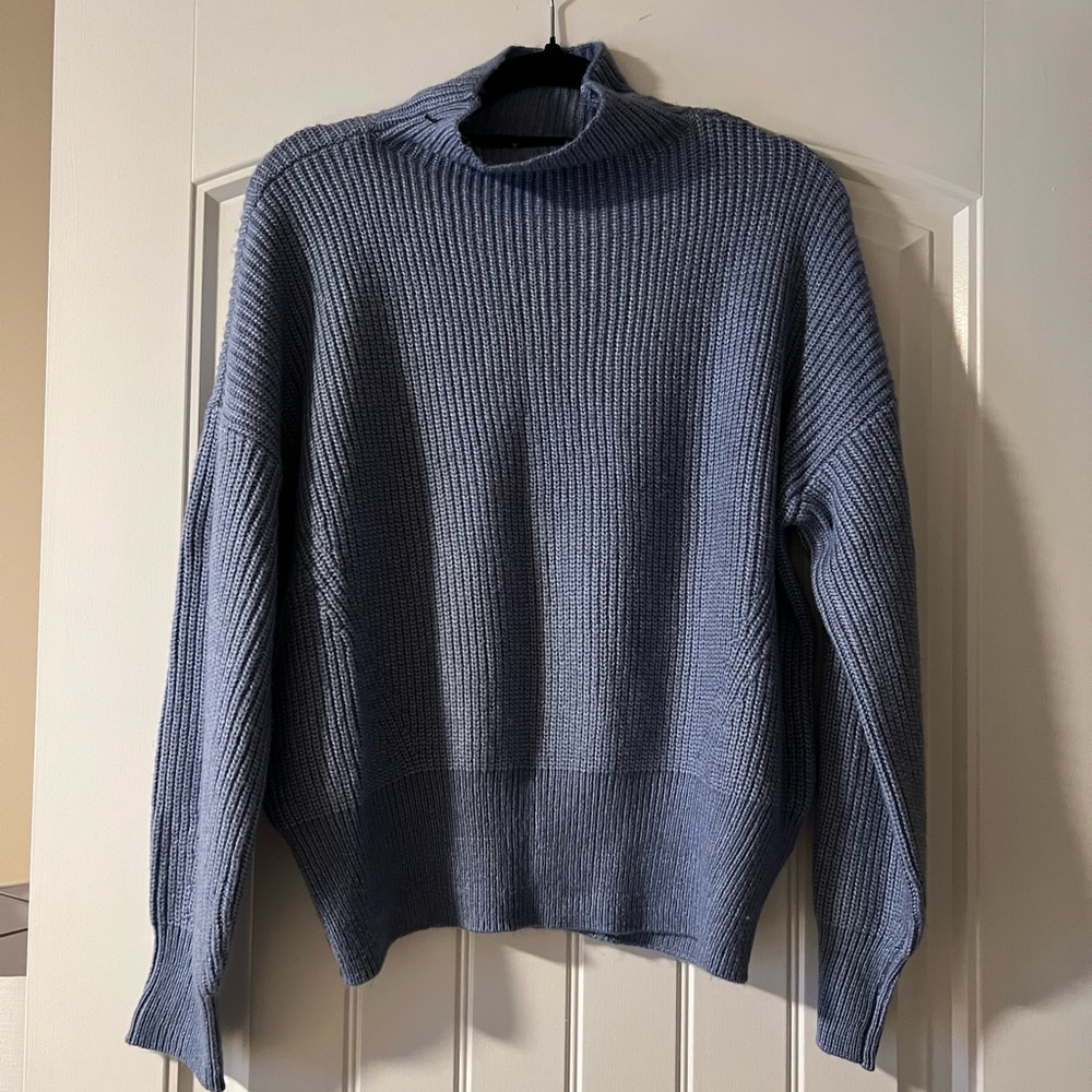Women’s sweater